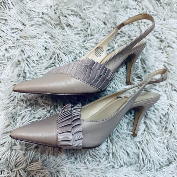 Nine West Size 10 Taupe Slingback Heels - beautiful neutral shoes! - Picture 3 of 4